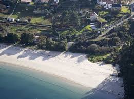 Playa de Arneles