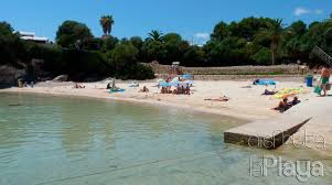 Playa de Binisafúller