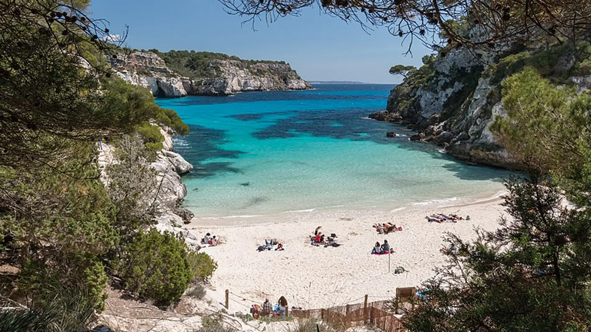 10 calas romanticas de Espana para disfrutar en pareja